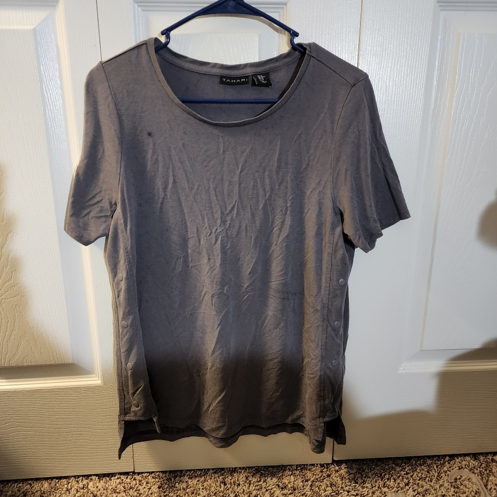 Tahari T-Shirt